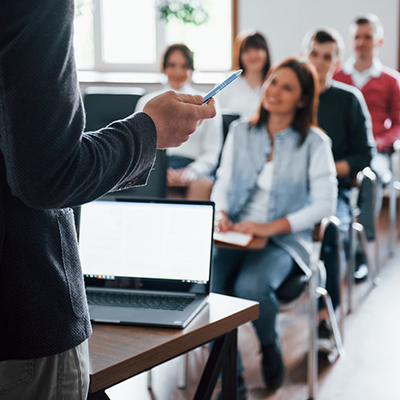 VALUTARE PER APPRENDERE UNO SGUARDO DIVERSO